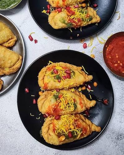Gujarati Savoury Ghughra